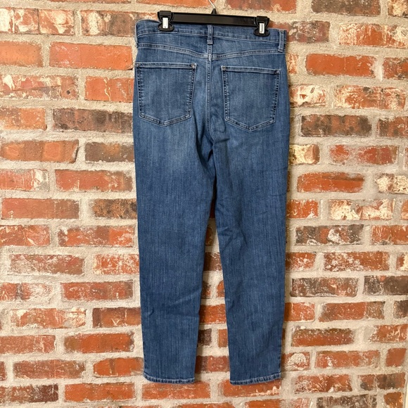 P40 - Banana Republic Light Blue High-Rise Slim Jeans - Picture 4 of 7